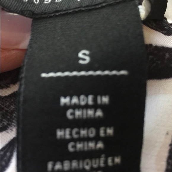 New w/o tags halter neck top. - Picture 3 of 3